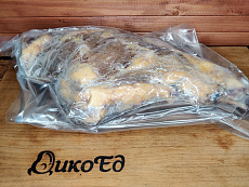 Сыровяленый окорок кабана на кости (хамон)